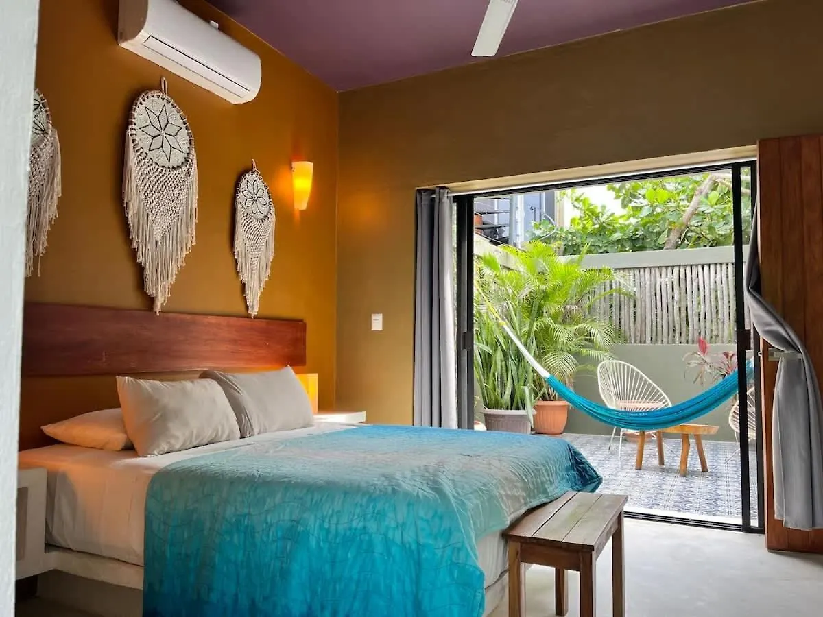 Sweet Apartment Tulum Town Great Pool contacts